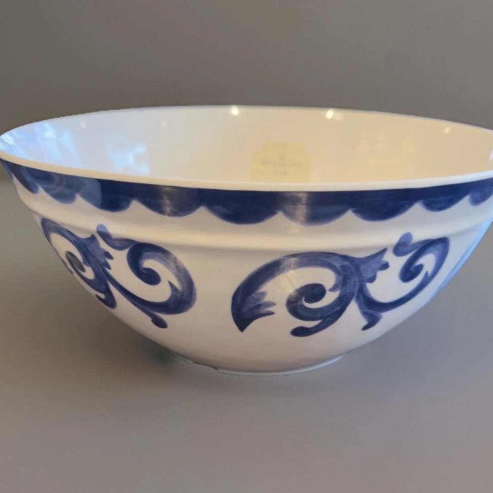 Artisan de Luxe Blue Rose Scroll melamine 6 8.5” Pasta Salad 1 Serving Bowl - Picture 5 of 7